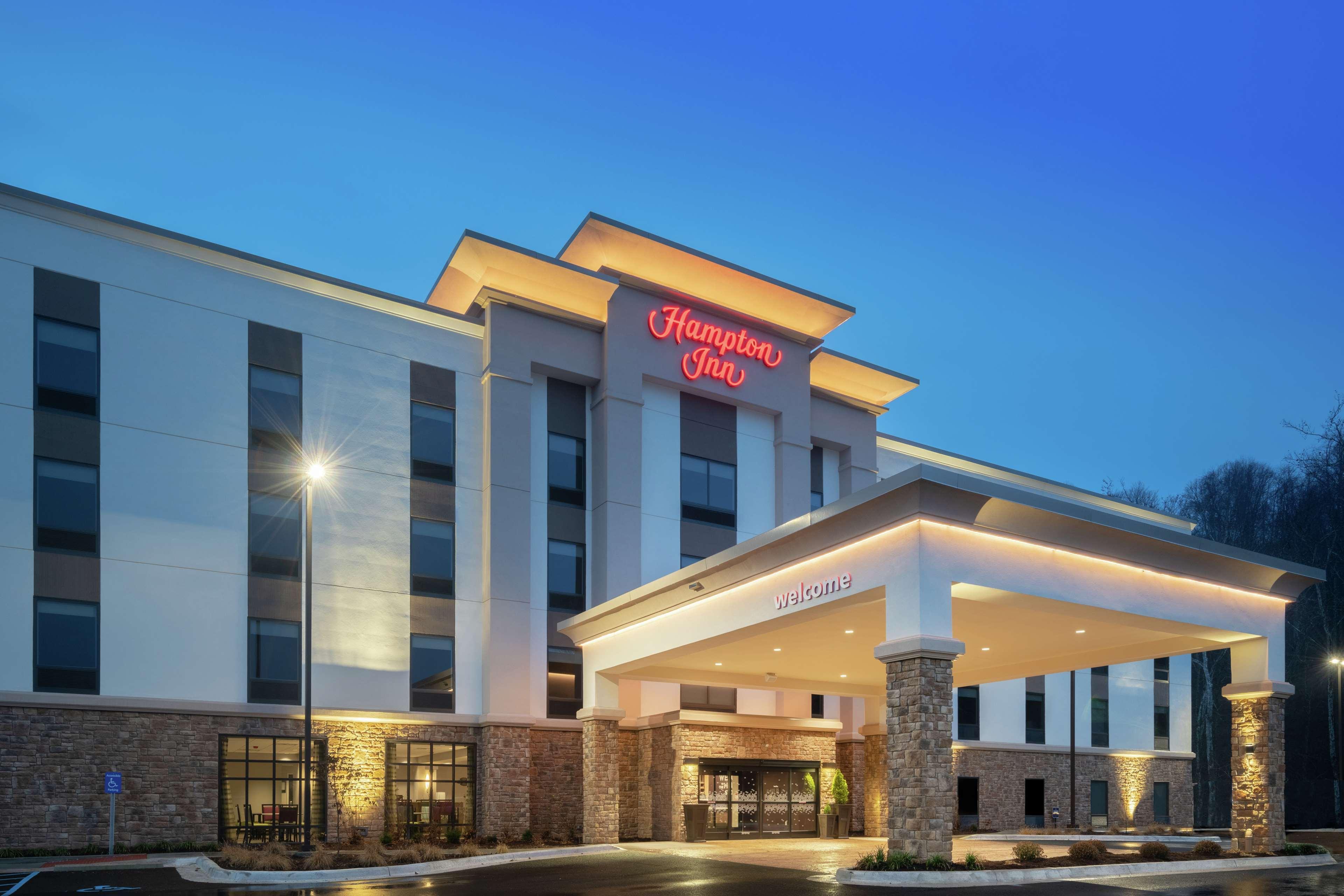 Hampton Inn Weston, Wv Exteriör bild